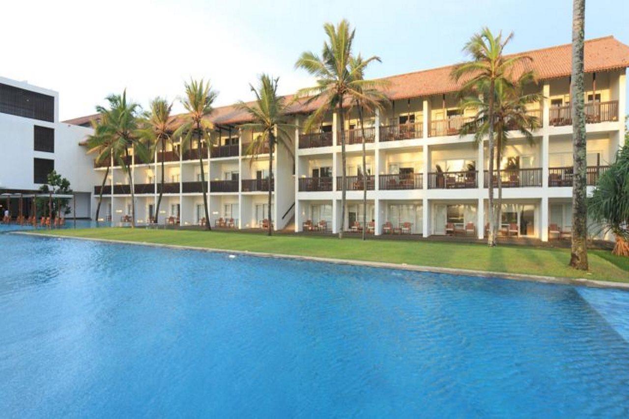 Jetwing Blue Hotel Negombo Esterno foto
